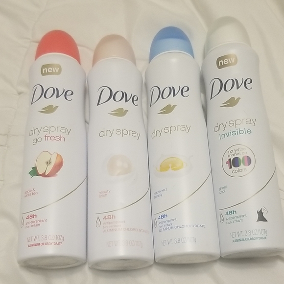 Dove Other - Dove Dry Spray Antiperspirant Set